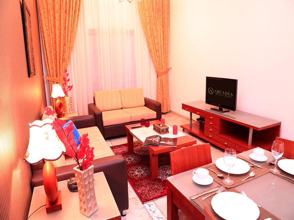 Arcadia Hotel Suites Sharjah Bilik gambar