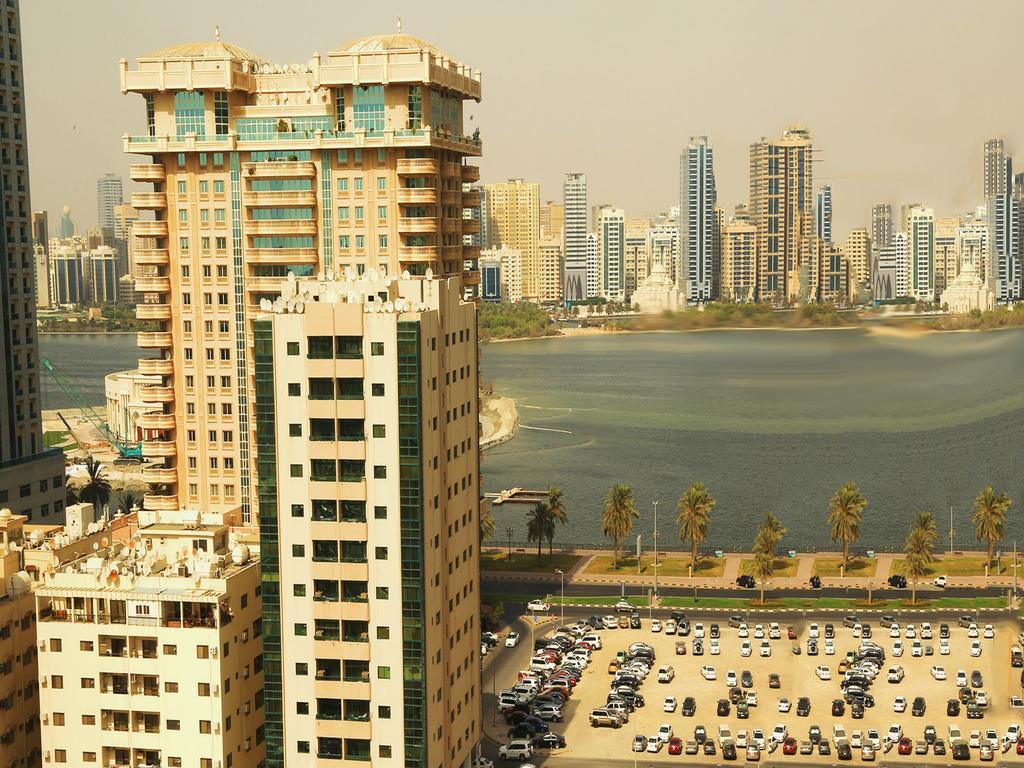 Arcadia Hotel Suites Sharjah Luaran gambar