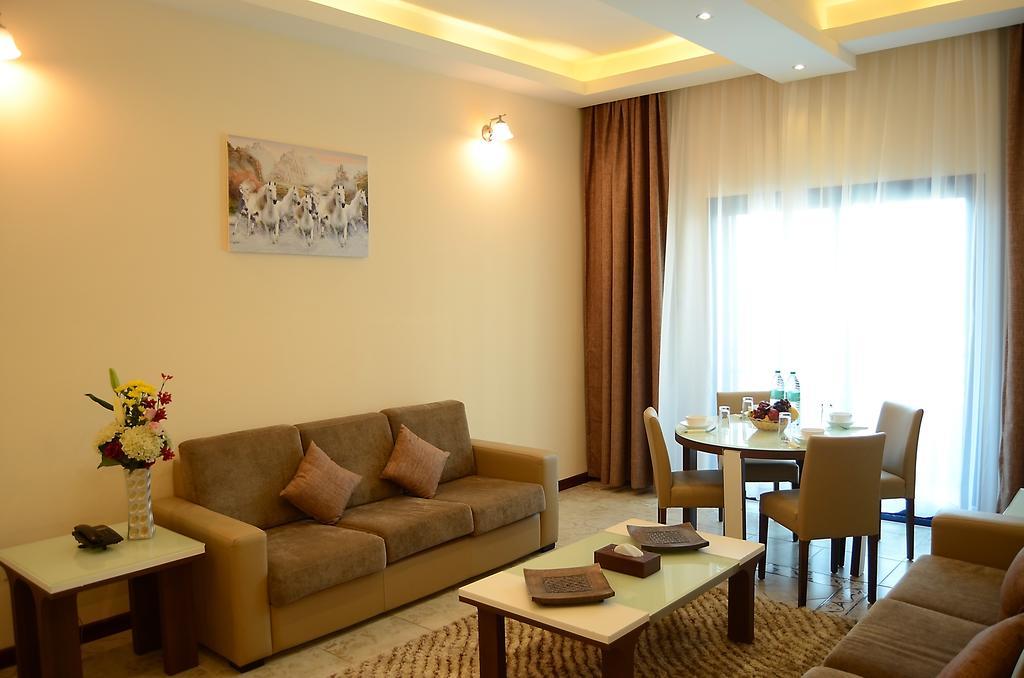 Arcadia Hotel Suites Sharjah Luaran gambar